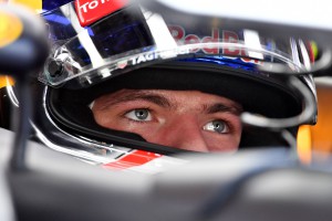 Red Bull Racing's Belgian-Dutch driver Max Verstappen prepares to exit the pit lane during the third practice session at the Autodromo Nazionale circuit in Monza on September 3, 2016 ahead of the Italian Formula One Grand Prix. / AFP PHOTO / ANDREJ ISAKOVIC