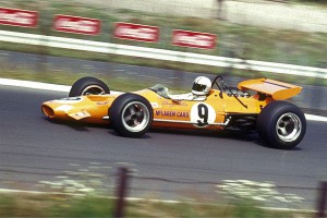 hulme_denis_mclaren_m7a_1969-08-01