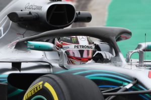 Mercedes' British driver Lewis Hamilton takes a corner during a practice session for the Formula One Chinese Grand Prix in Shanghai on April 13, 2018. / AFP PHOTO / GREG BAKER