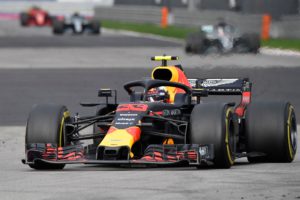 Red Bull's Dutch driver Max Verstappen steers his car during the Formula One Russian Grand Prix at the Sochi Autodrom circuit in Sochi on September 30, 2018. (Photo by Alexander NEMENOV / AFP)
