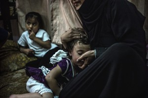 FN larmar i ny rapport om att många flyktingbarn från Syrien mår väldigt dåligt. Här är barn i ett flyktingläger i Jordanien. Foto: UNHCR.