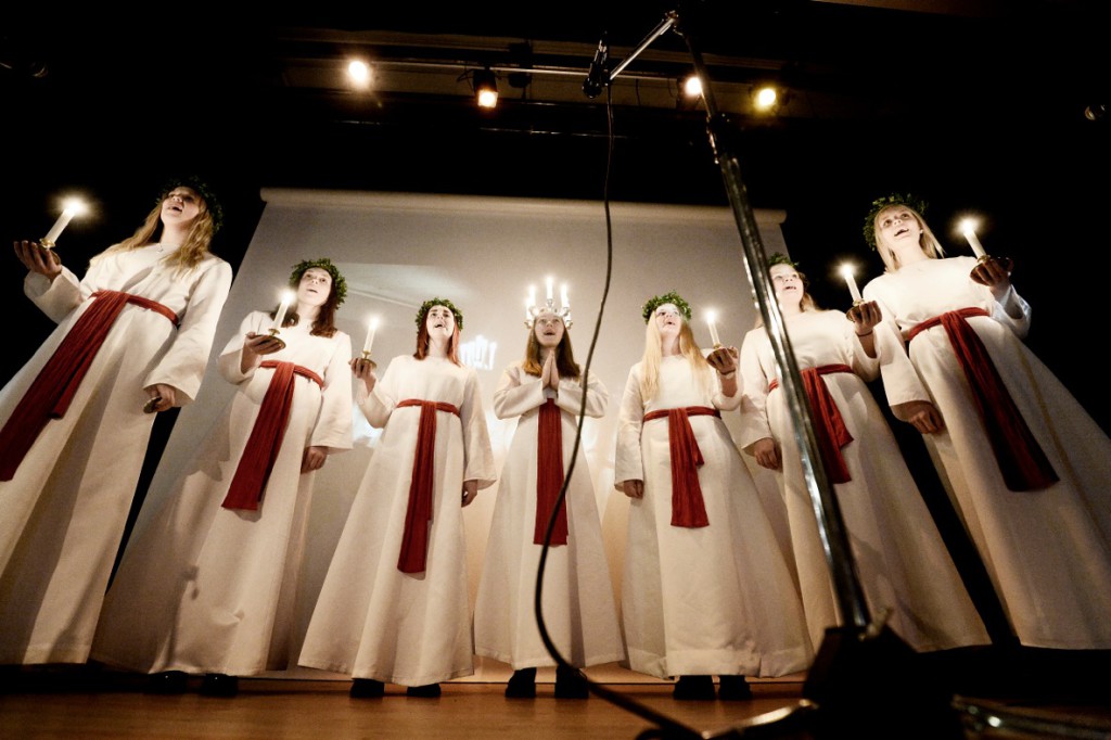 Kalmars Lucia med tärnor. Foto: Stefan Mattsson.