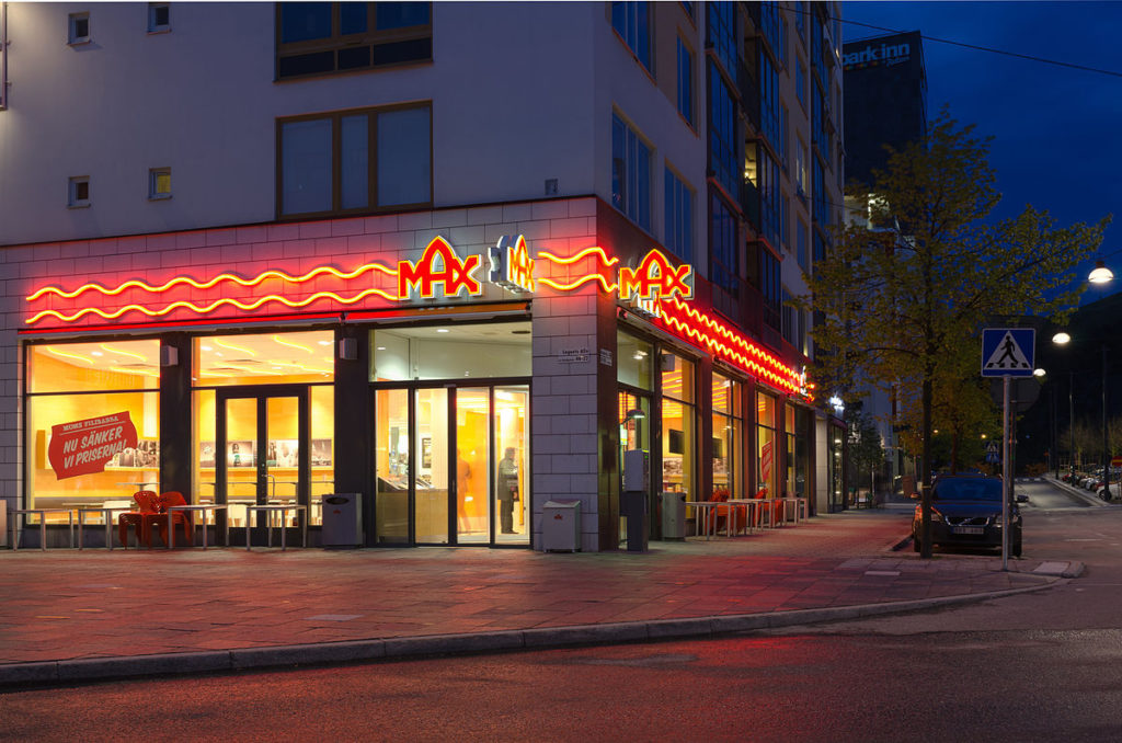 1200px-Max_Hammarby_sjöstad_2012