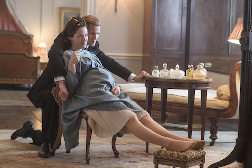 Matt Smith och Claire Foy i säsong två av "The crown". Foto: Netflix.