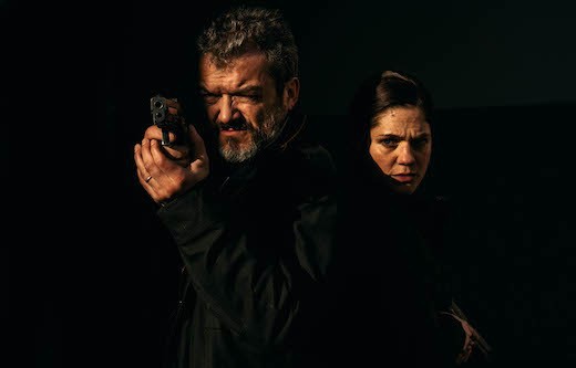 Dragomir Mrsic och Rakel Wärmländer i "Alex". Foto: Viaplay.