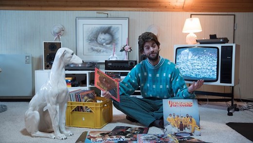 Pär Lernström i "Hälsningar från". Foto: TV4.