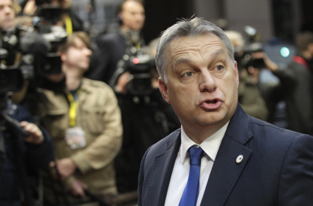 ap foto : francois walschaerts : hungarian prime minister viktor orban arrives for an eu summit in brussels on friday, dec. 18, 2015. european union leaders are reconvening in brussels for the final day of their year-end summit with a wide-ranging agenda including how to build greater economic unity among their 28 countries and stepping up the fight against terrorism. (ap photo/francois walschaerts) europe eu summi automatarkiverad