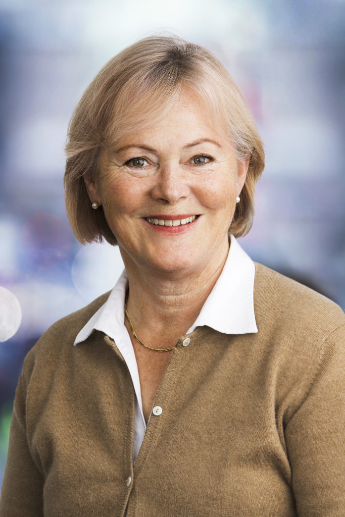 anitra steen / hand out
