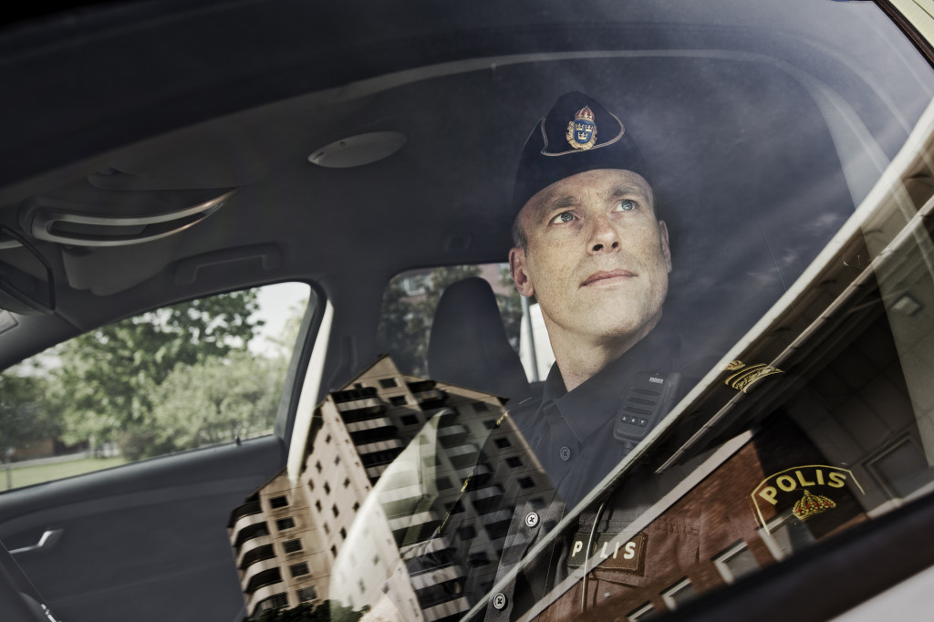 fredrik malm, polis i vivalla - rebro - som bland annat arbetet mot terrorresor till
syrien.
