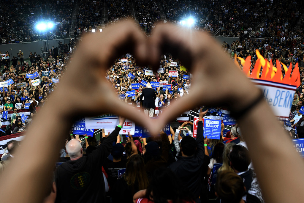 berni sanders p state universitys idrottstadion i los angeles. foto urban andersson