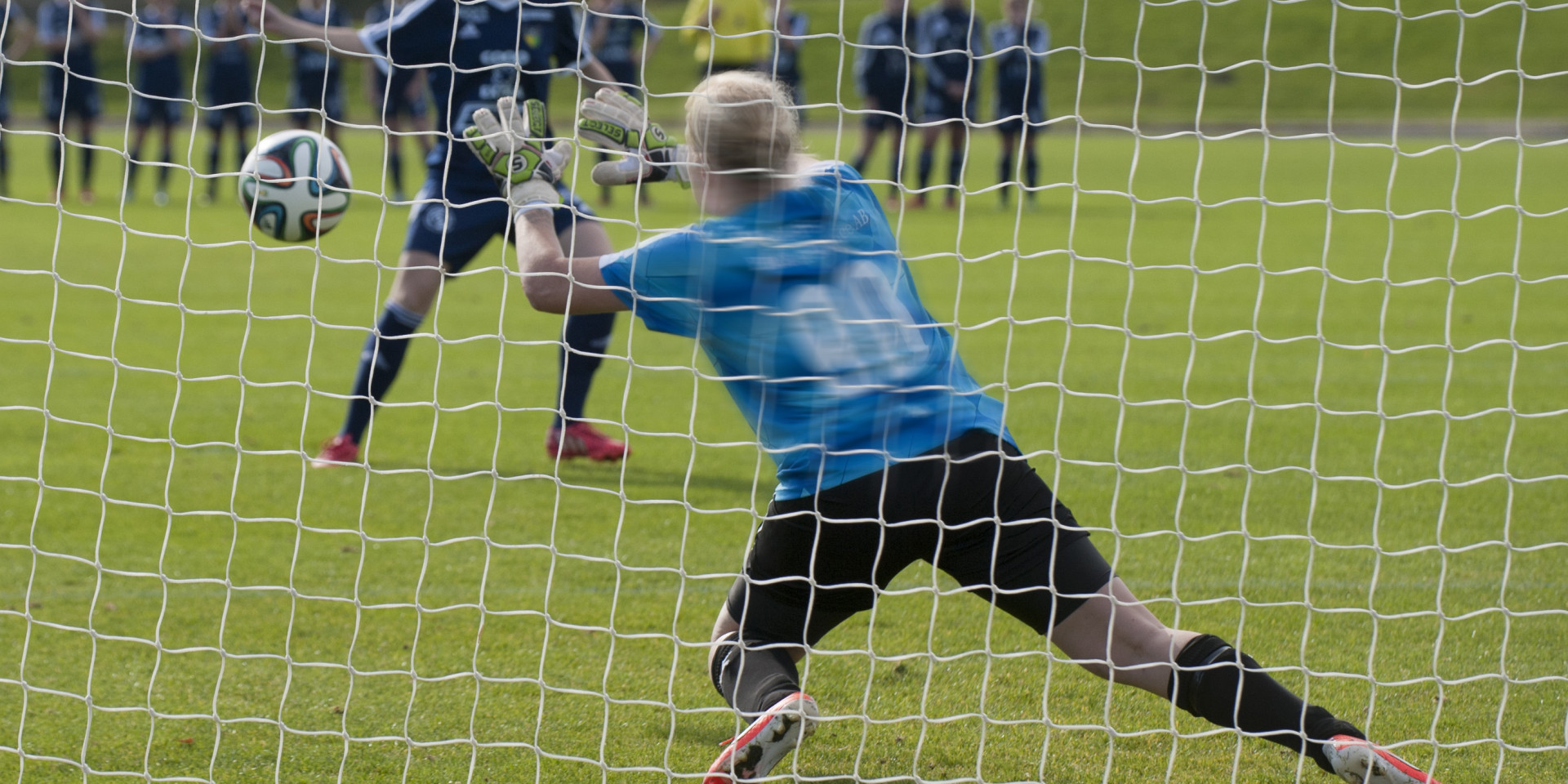 151003 i kvalmatchen till div. 1 för damer mellan FC Hessleholm och Färjestaden i Hässleholm 3 oktober 2015.
Foto: Lennart Månsson / BILDBYRÅN / kod LM / 64816