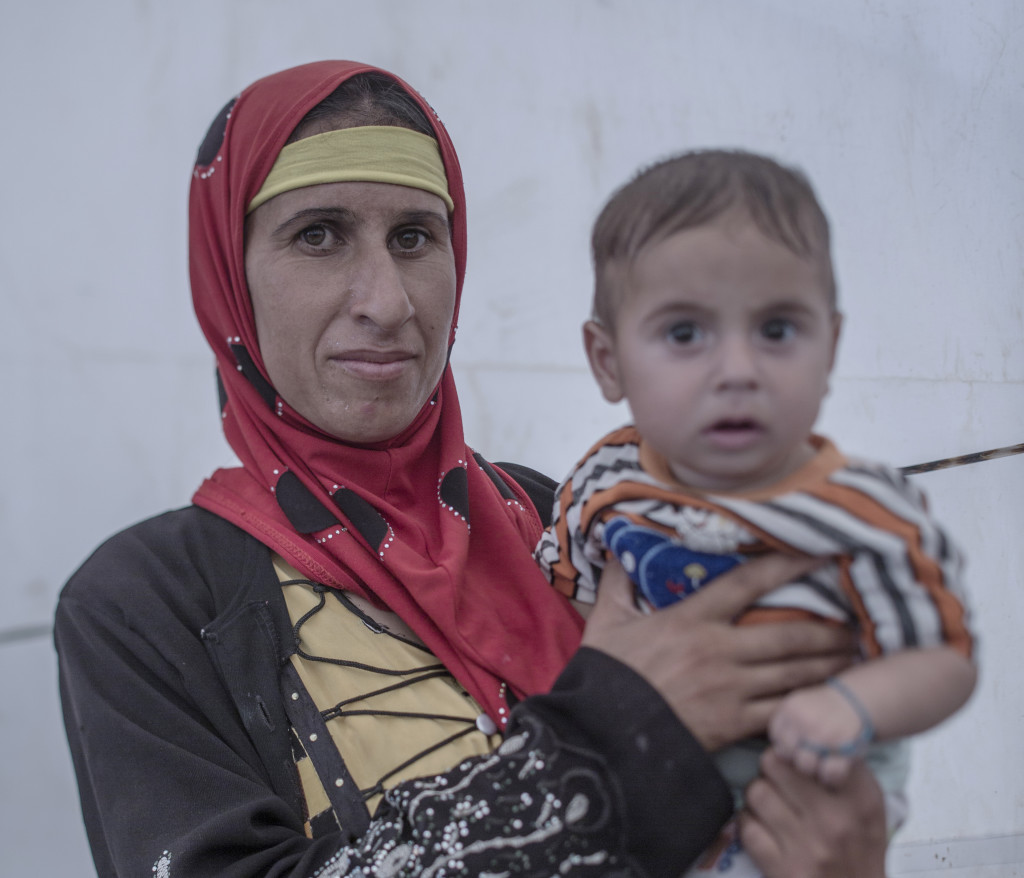 Debaga flyktingläger ligger utanför Mosul och Erbil i norra Irak. Hit kommer mest internflyktingar som flyr kriget och IS terror. Lägret är redan överfullt och snart väntar många fler flyktingar när den irakiska armen tillsammans mer kurdiska Persmerga väntas slå till mot det starka IS-fästet Mosul.
Foto: Magnus Wennman