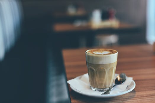 Baristamjölkens 3%:iga fetthalt må kanske låta ofarlig. Men i stora mängder kan den utgöra den hämmande resultatspiken i din fysiska kista.