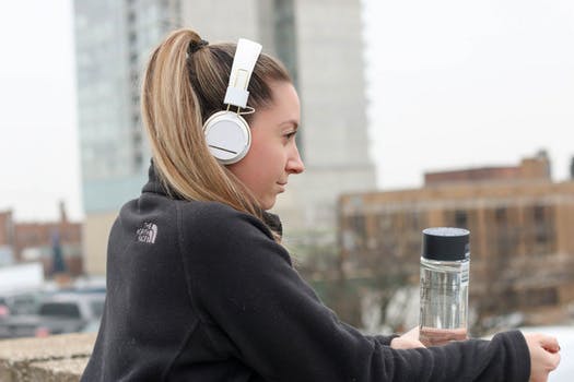 Ja, vi orkar träna längre om vi väljer rätt slags musik!