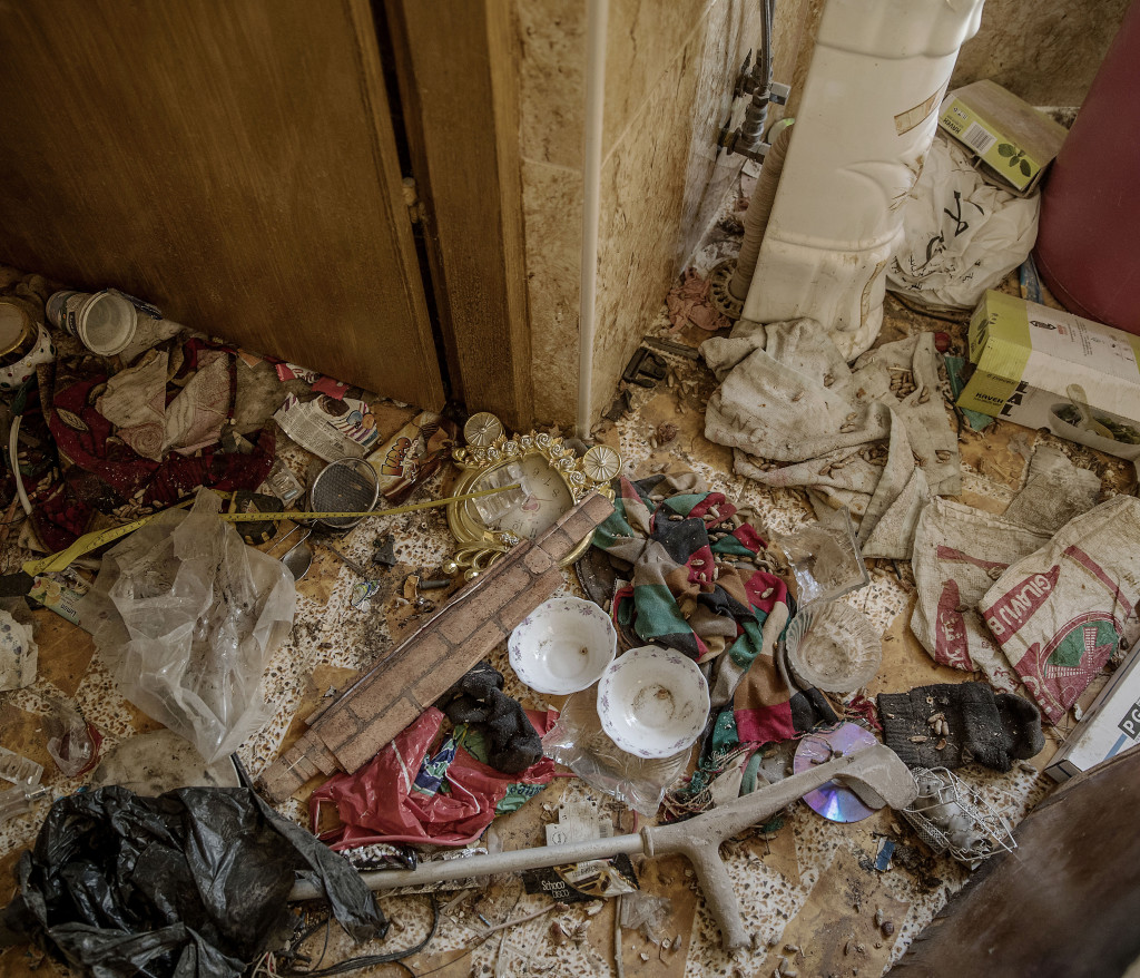 foto : magnus wennman : irak / kurdistan. irakiska och kurdiska trupper har inlett operationen att terta iraks nst strsta stad mosul frn is/daesh. bilderna visar hur is bott och vad de lmnat efter sig nr de tvingats fly eller blivit ddade.