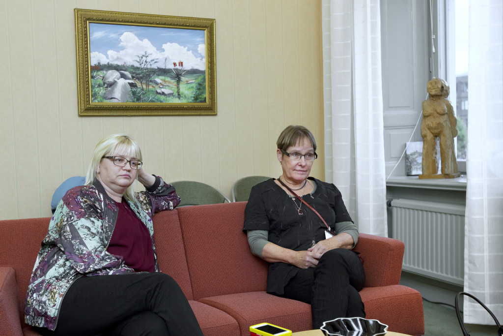 foto : pernilla wahlman : reportage om det politiska lget i gvle. helene kerlind och margaretha wedin.