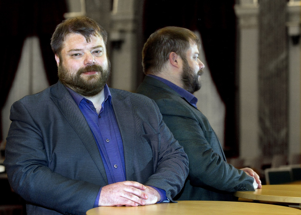 foto : pernilla wahlman : reportage om det politiska lget i gvle. richard carlsson, sd.