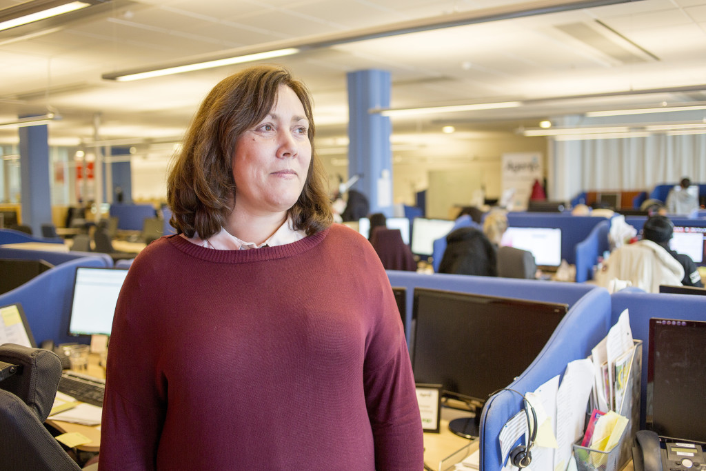 foto : gustav mrtensson : 11-2016. stockholm. ageris call center och hubbr cal center i stockholm. till kadhammars reportage om arbetsmarknaden. foto: gustav mrtensson