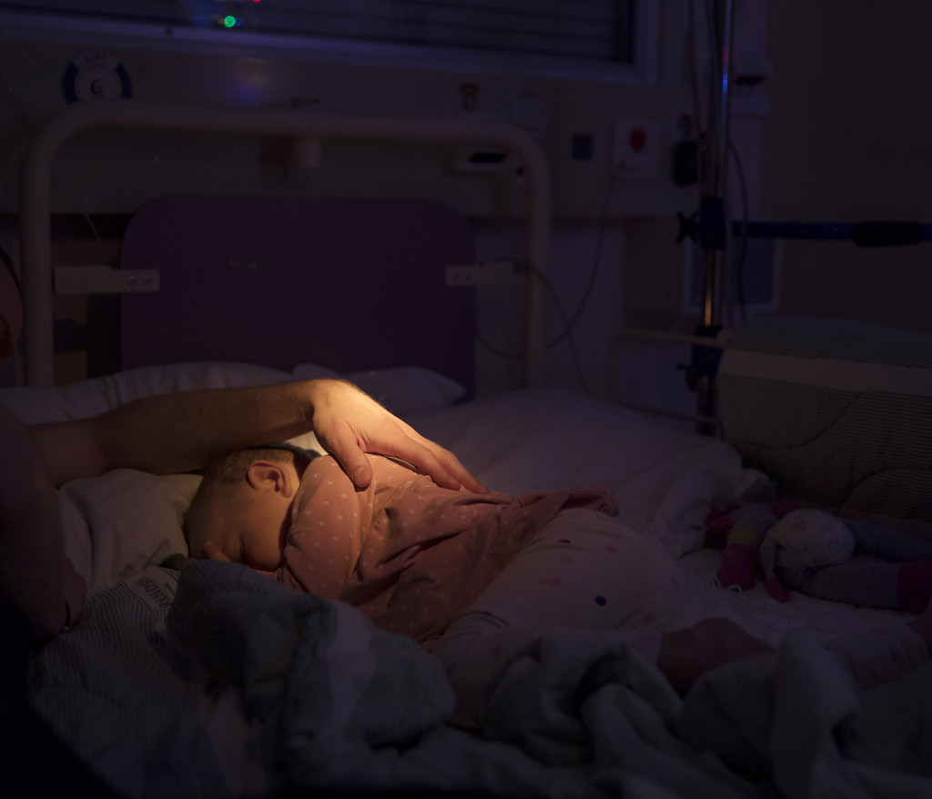 Bildreportage om barncancer.
Luna Wahlman, 2år.
Leukemi (ALL)