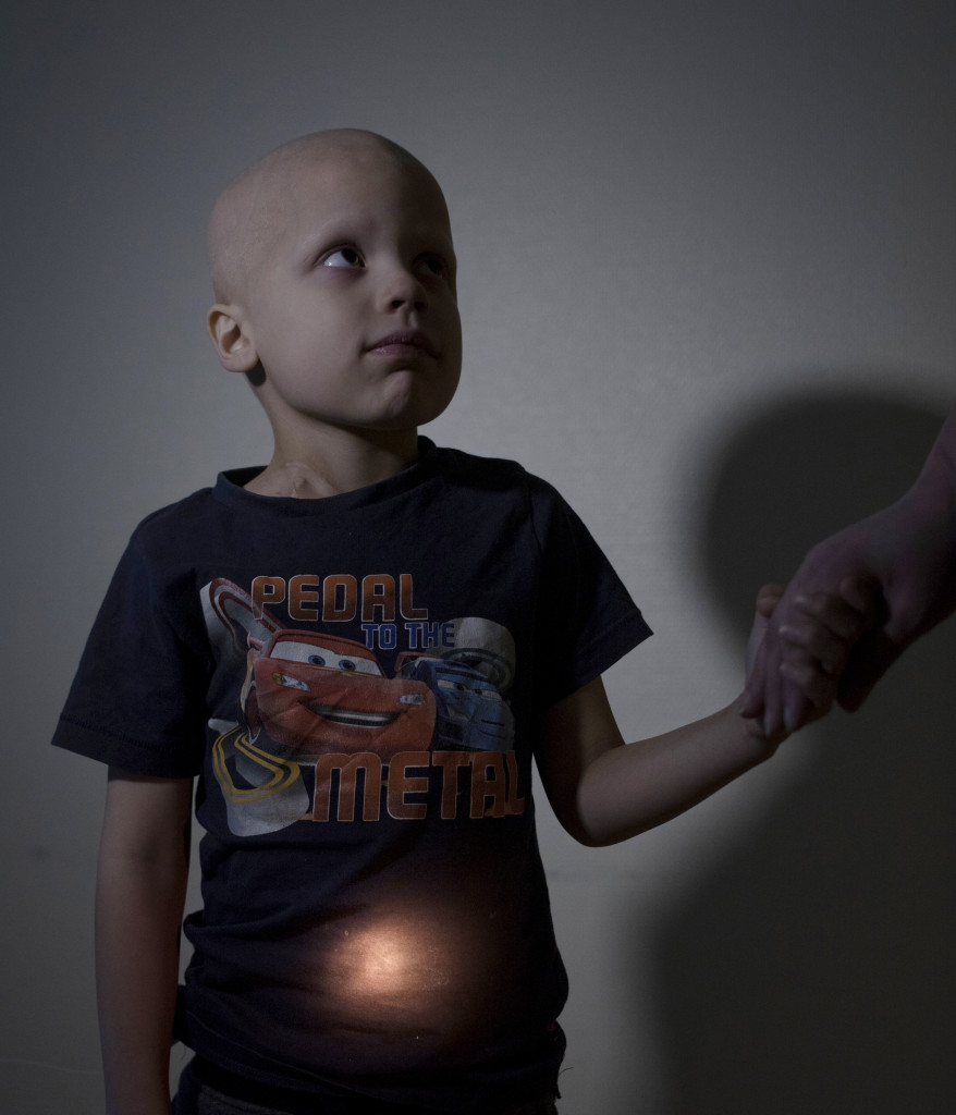 Bildreportage om barncancer.
William Kunstbergs, 6r
Cancer i nedre delen av magen